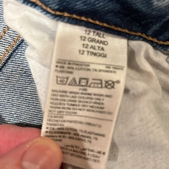 Old navy women’s flare ankle high-rise jeans size 12 tall . - Picture 3 of 9